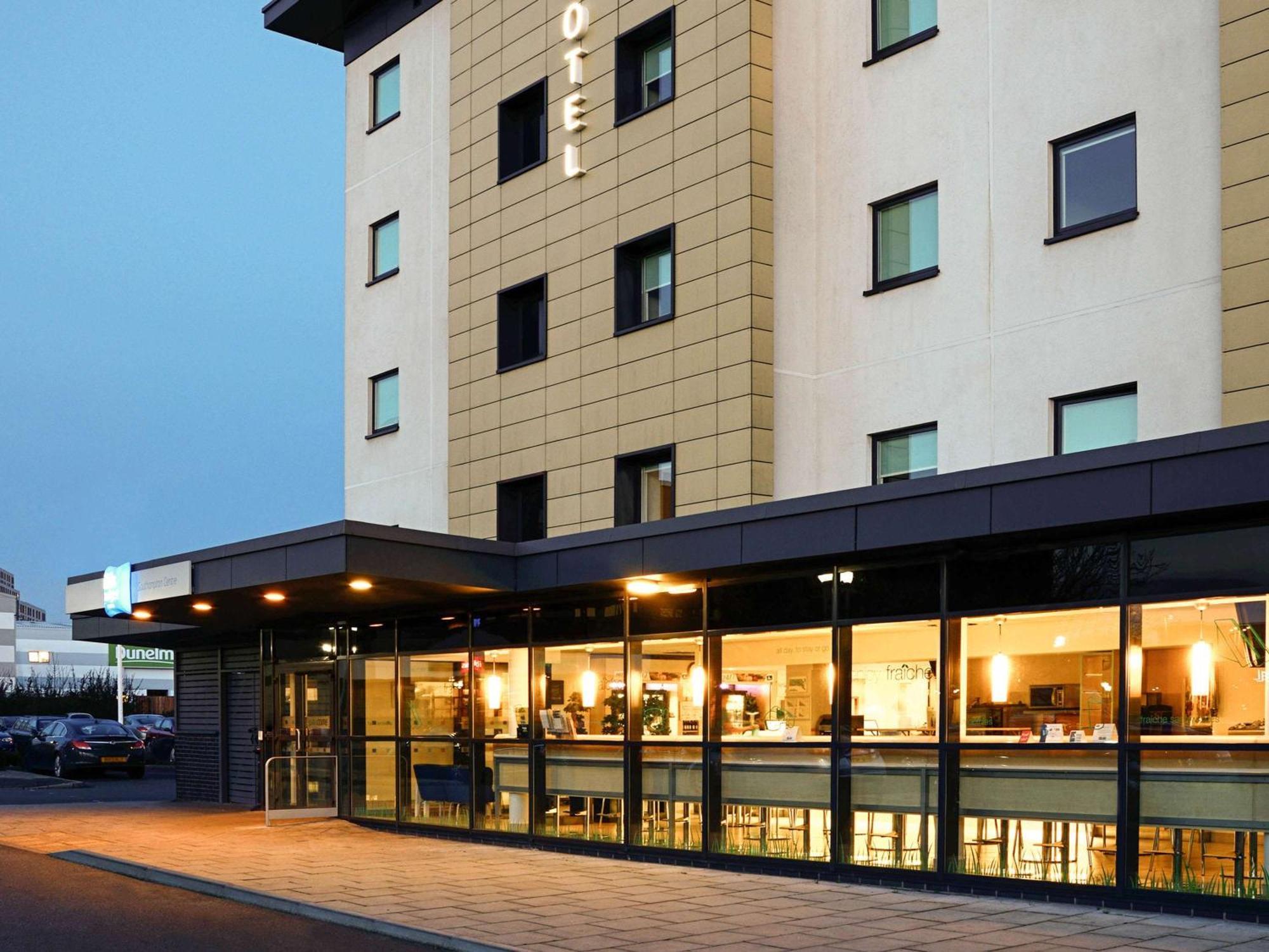 Ibis Budget Southampton Centre Exterior foto